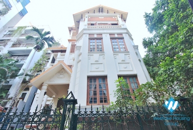 Large size house for rent in Tay Ho, Hanoi 